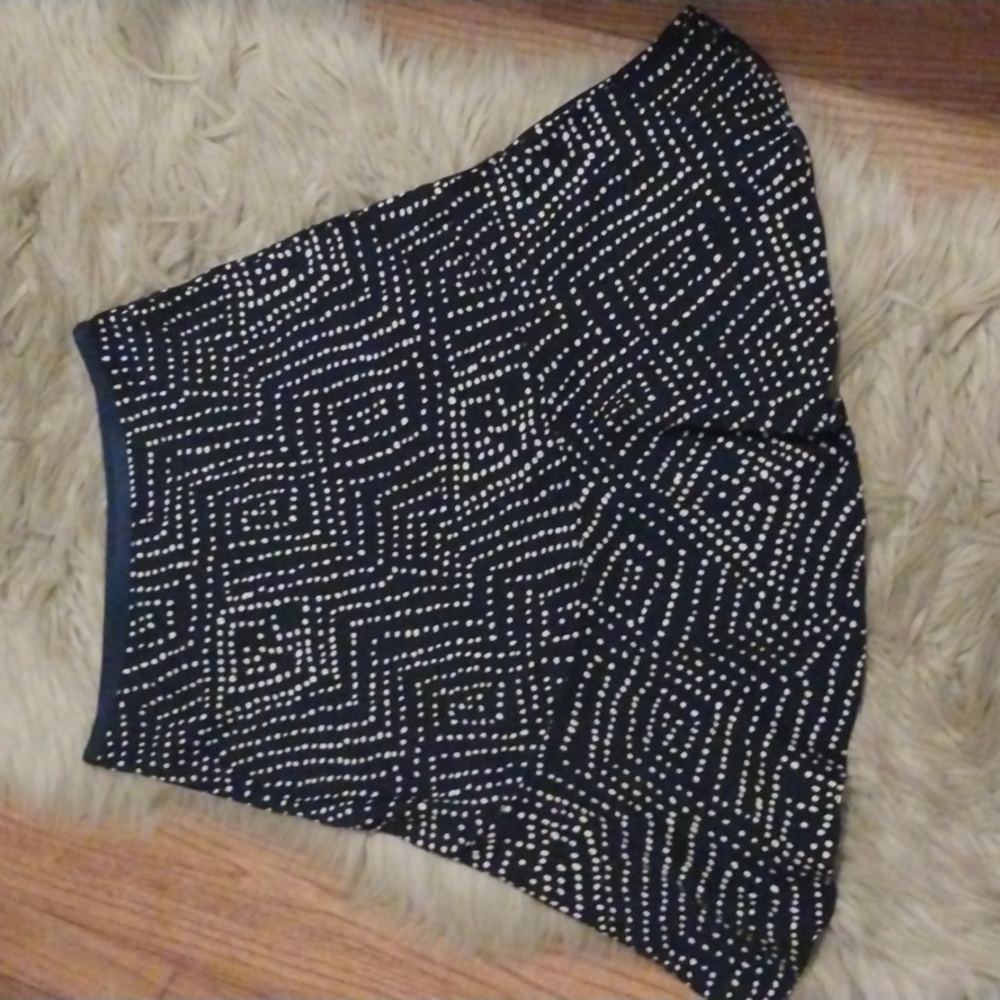 Diane von Furstenberg silk skirt sz 4